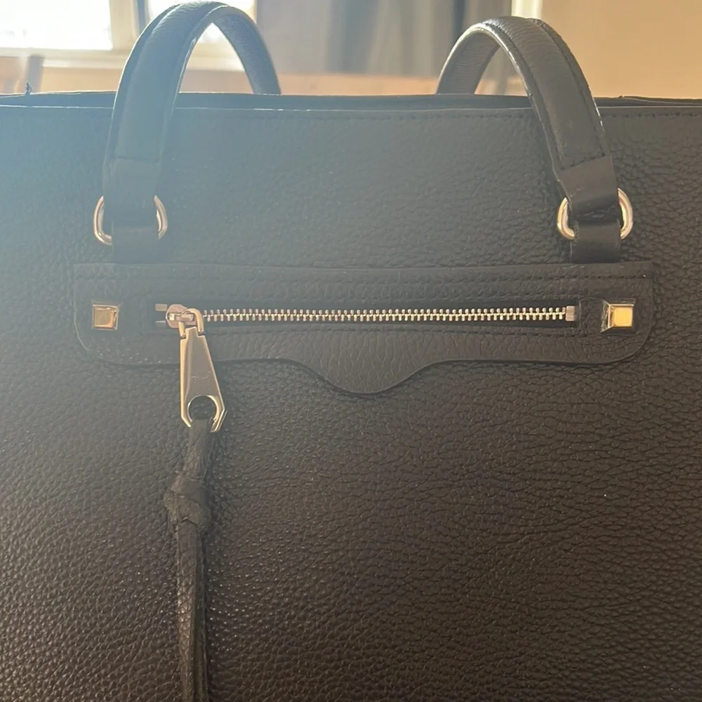 Handbag - Picture 5 of 9
